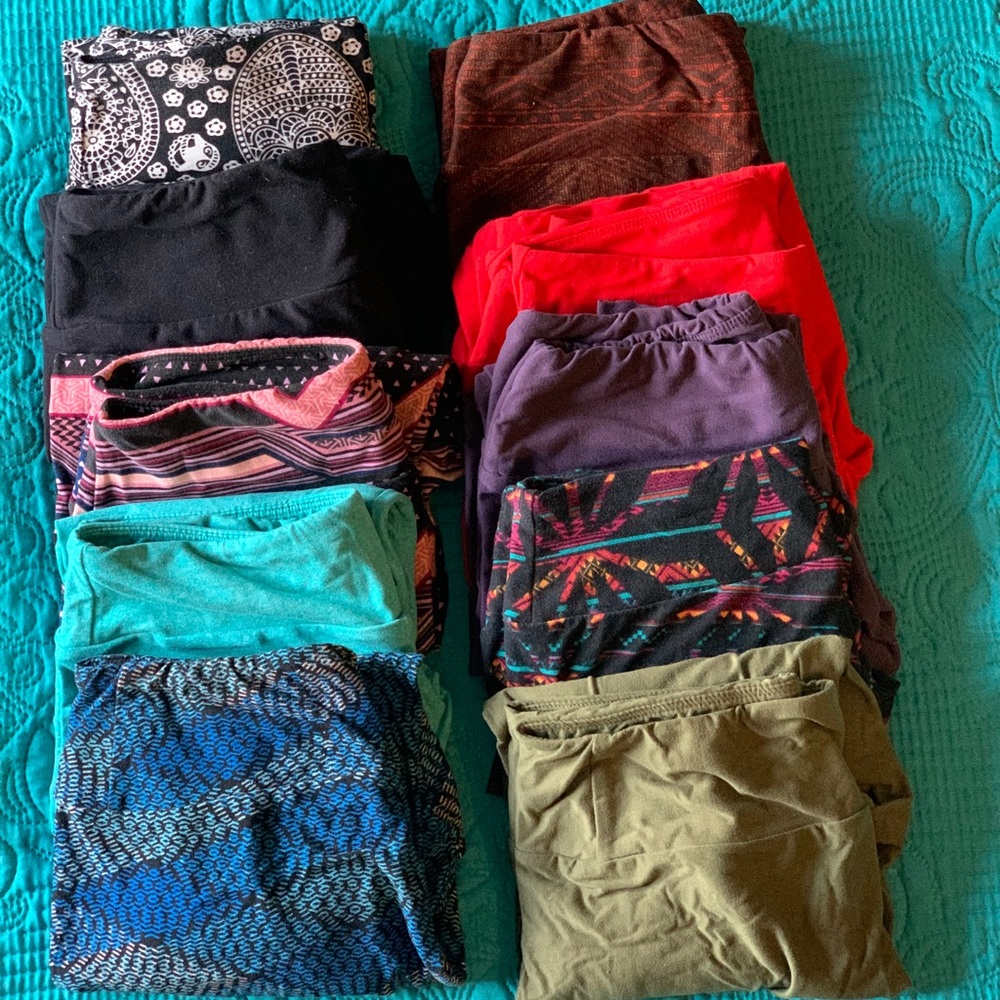 Lot of 10 LuLaRoe leggings OS